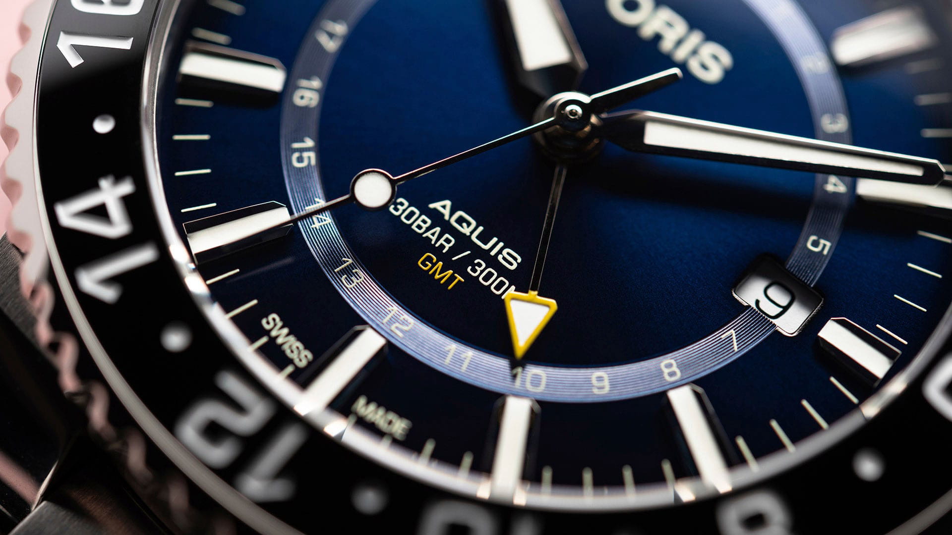 Oris Oris Aquis Gmt Date 01 798 7754 4135-07 8 24 05PEB мужские часы синий циферблат на запястье